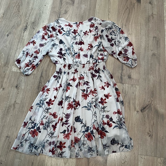 Enfocus Studio Pink Floral V-Neck Puff Sleeve Midi Dress - Picture 2 of 3